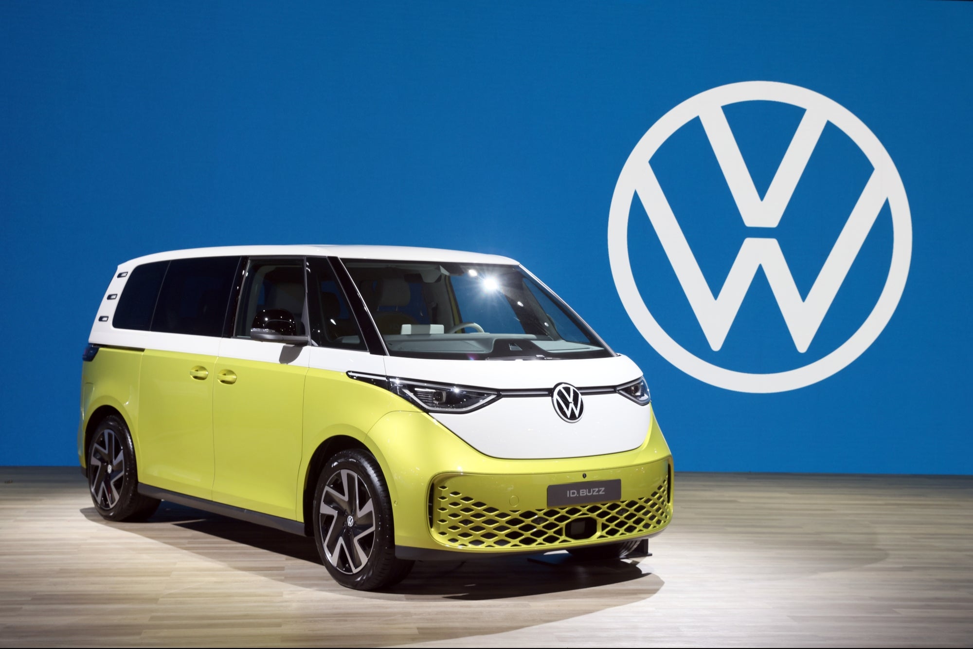 Volkswagen Plans $193 Billion Commitment to EVs
