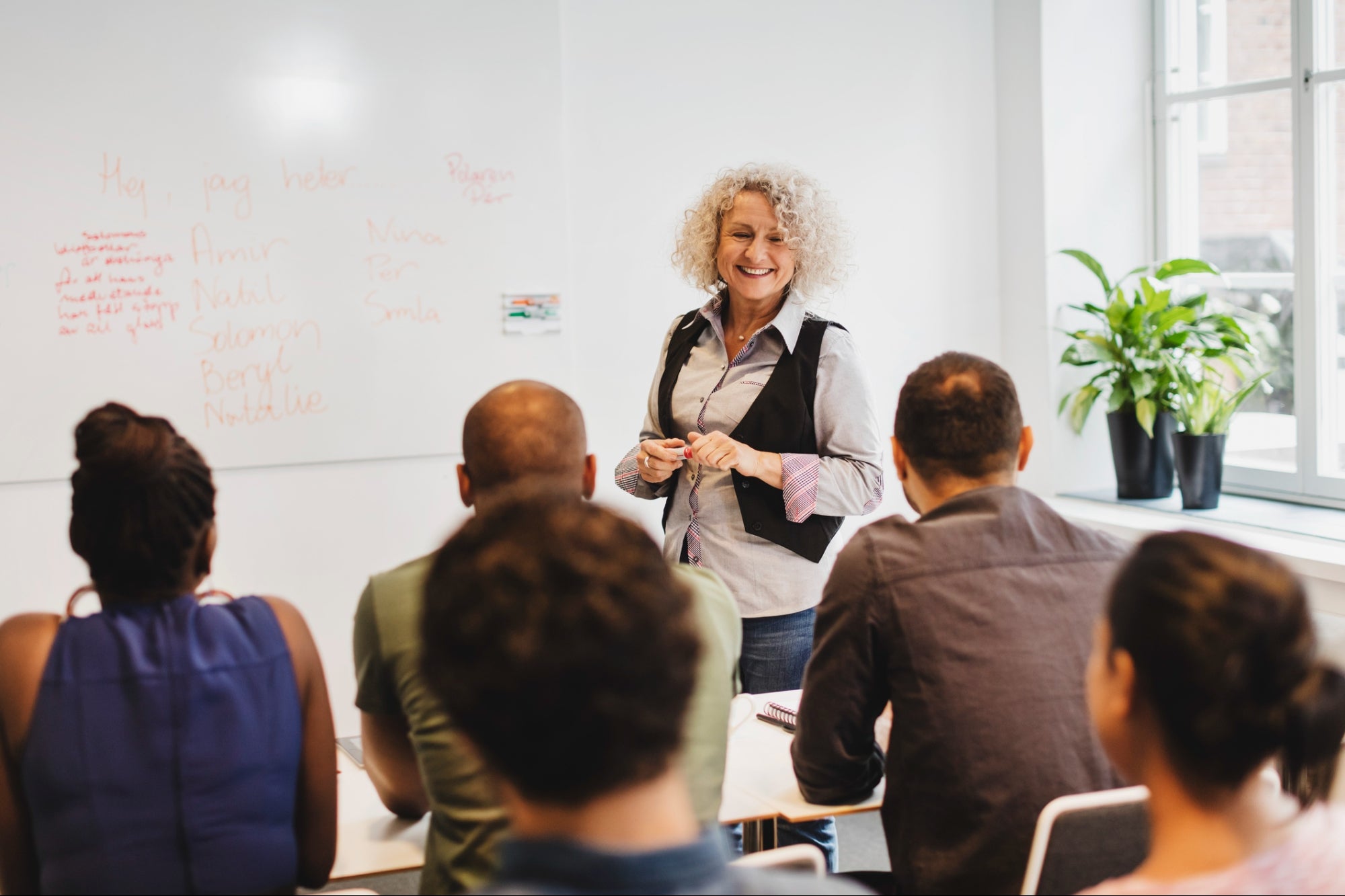 The 12 Best Jobs for Retirees and Seniors