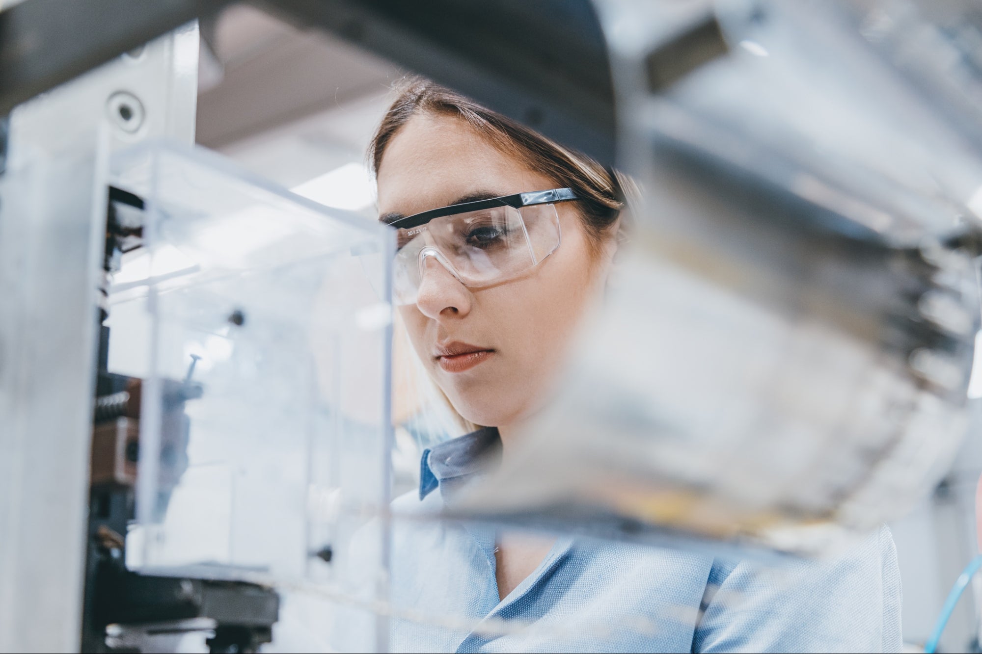 5 Ways Women Can Close the Talent Gap Within STEM Fields